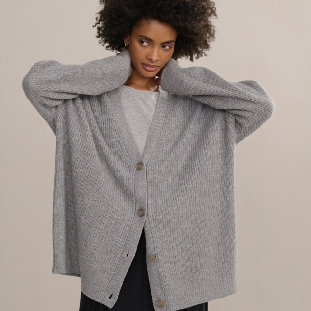 100% Cashmere Oversized Light Gray  Women's Cardigan By Jenny Kane Size M